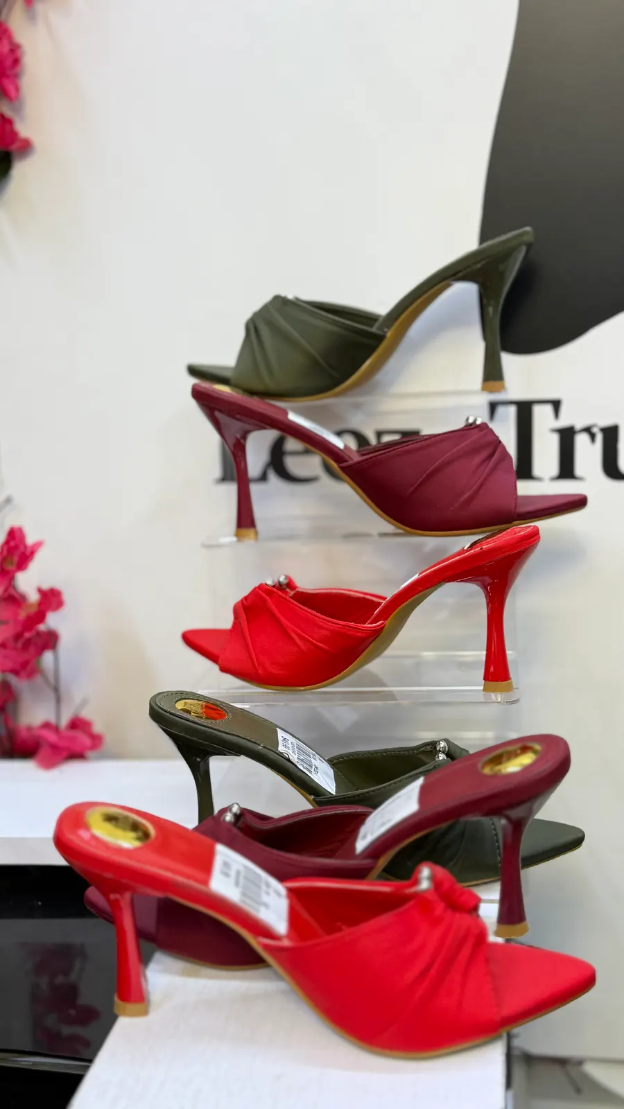 DIUS HEELS - Image 3
