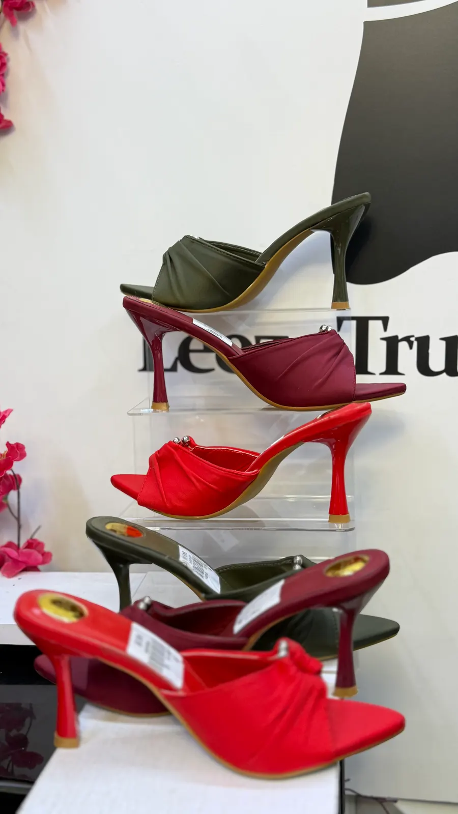 DIUS HEELS - Image 1