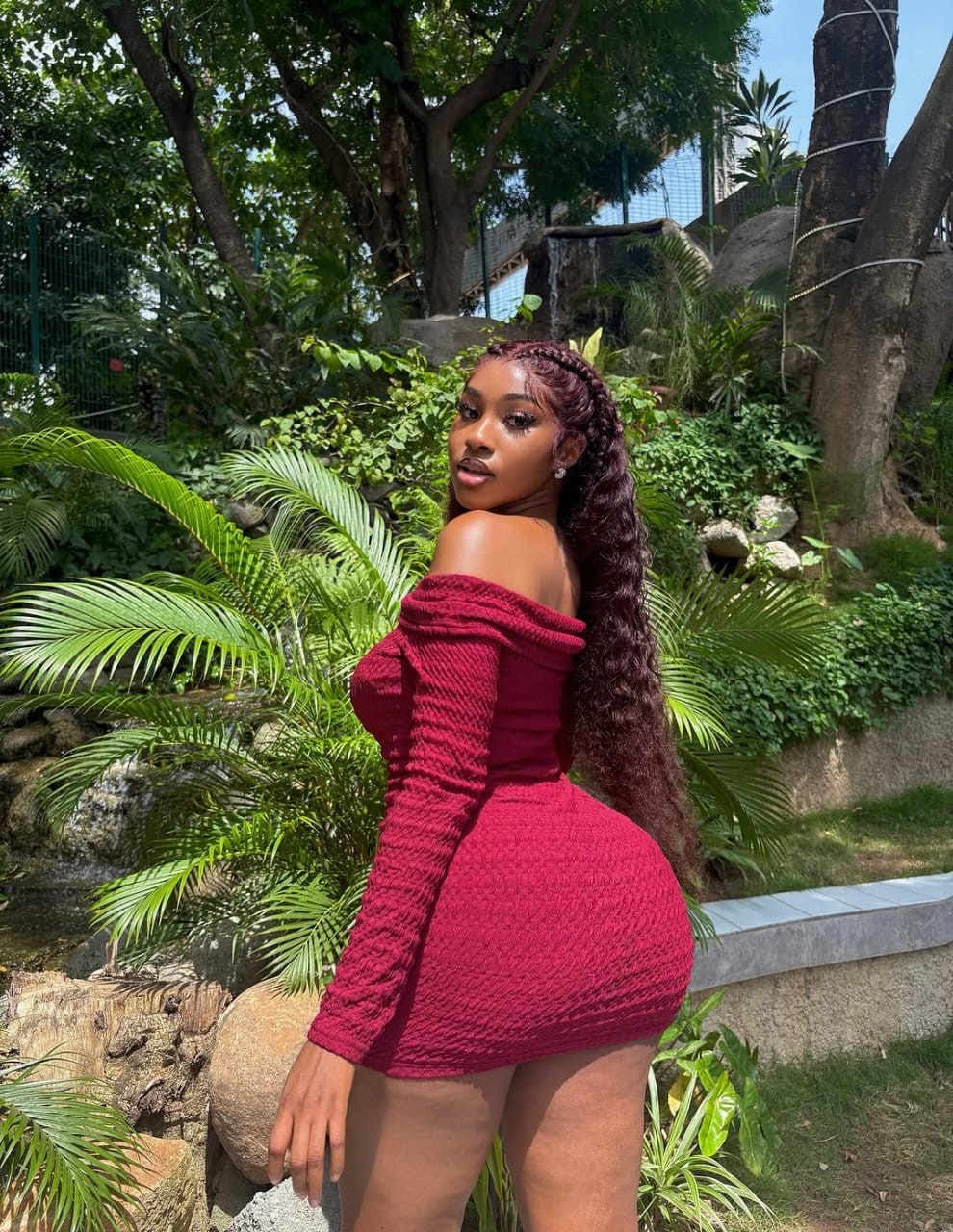  BURGANDY DRESS - Image 2